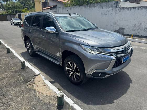 MITSUBISHI PAJERO SPORT 2.4 16V MIVEC TURBO DIESEL HPE AWD AUTOMÁTICO
